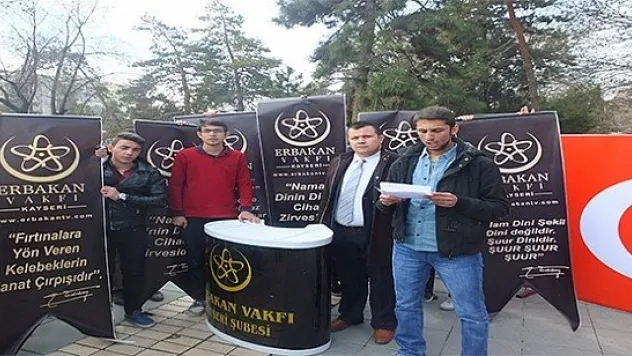 'Çanakkale vatan sevgisinin doruk noktasıdır'