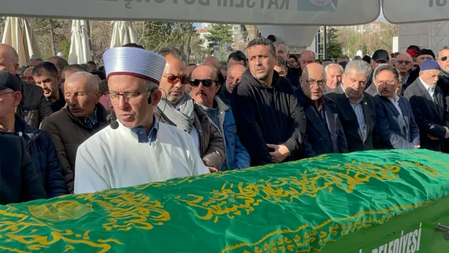 Cenani Ayaydın'ın babası Ömer Ayaydın defnedildi