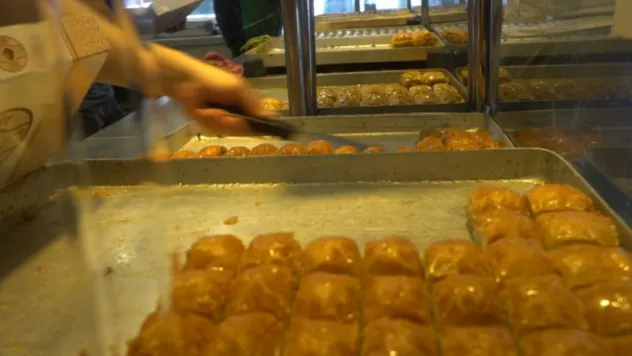 Cevizli baklavaya rağbet arttı