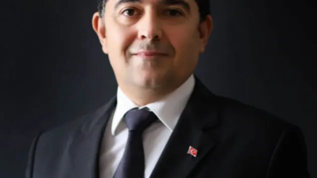 CHP'nin Melikgazi adayı Özgür Alçı oldu