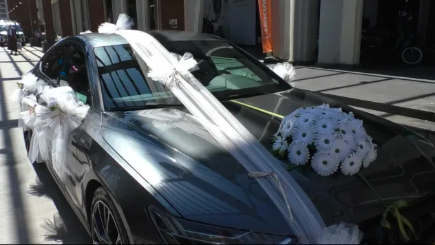 Çiçekçi Fidan, 'Arabalarımızı süslemeye başladık'