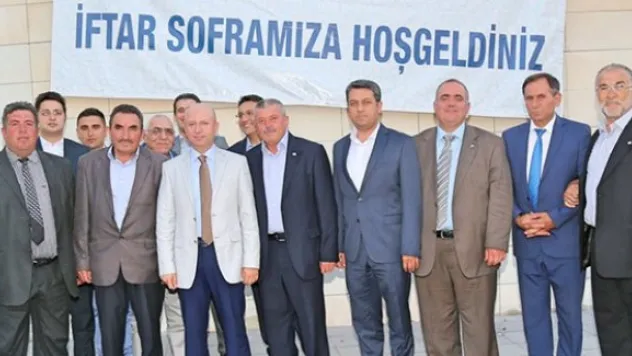 Çolakbayrakdar: &quotMahalleyi en iyi muhtar bilir&quot