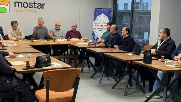 D. Mehmet Doğan'ın 'Batılılaşma İhaneti' kitabı ele alındı