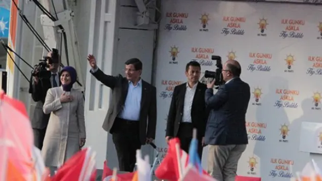 Davutoğlu'ndan hodrimeydan