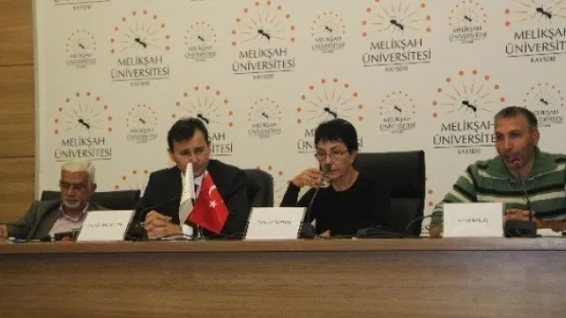 Demokratikleşme Paketi Melikşah'ta Tartışıldı 