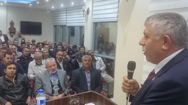 Develi'de Ak Parti istişare toplantısı yapıldı