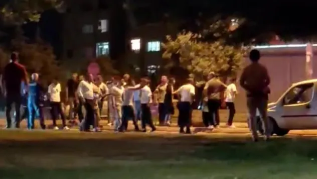 Düğün salonunda bıçaklı kavga: 2 çocuk yaralandı