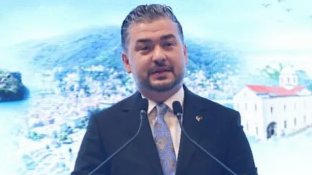 Eczacılarda önlük rengi krizi