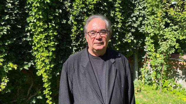 Ekonomist Uzunoğlu, 'Artık ekonomi lastiği patlattı jantın üzerinde giden bir araç gibi gidiyoruz'