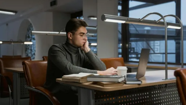 Ekran kullanımı göz kuruluğunu artırır mı?