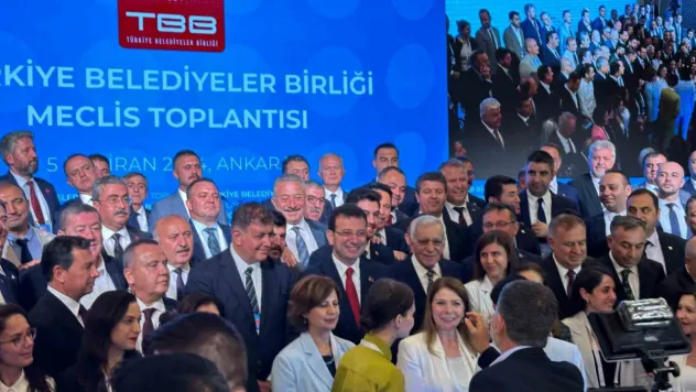 Ekrem İmamoğlu TBB Başkanı seçildi