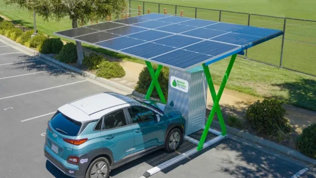 Elektrikli şarj istasyonlarında güneş paneli kullanılabilir mi?