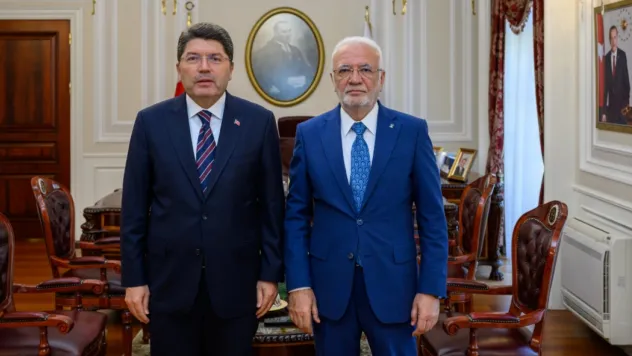 Elitaş ile Bakan Tunç, Türkiye Yüzyılı hedeflerini değerlendirdi