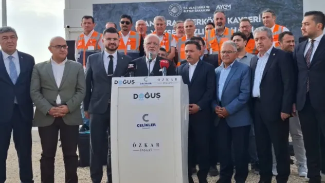 Elitaş: 'Kayseri-Ankara hızlı trenine 2 buçuk yıl sonra kavuşmuş olacağız'