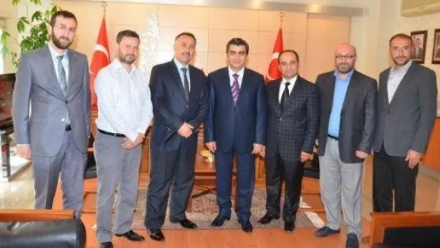 Enderun FM'den Vali Düzgün'e nezaket ziyareti