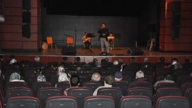 Engelliler Moral Gecesinde Buluştu 