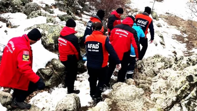 Erciyes Dağı'nda talihsiz kaza: Dağcı 3 saatte kurtarıldı