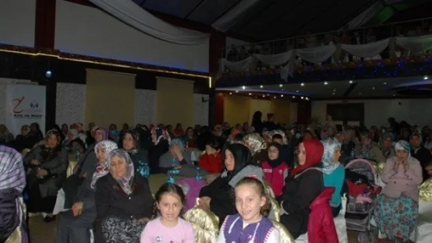 ERDEMLİ AİLE VE NESİL DERNEĞİ, KUTLU DOĞUM HAFTASINI KUTLADI