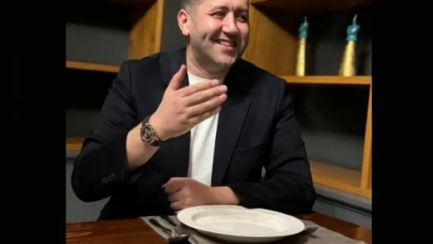 Ersoy'dan boş tabaklı manidar paylaşım: 'Arkasız yiğitlerin arkası Allah'tır'