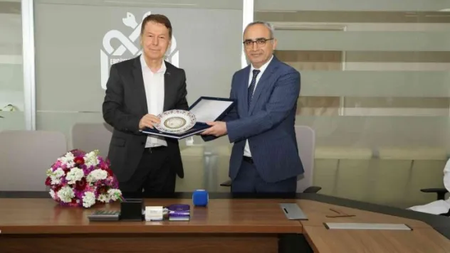 ERÜ'de 'Başhekimlik Devir Teslimi' yapıldı