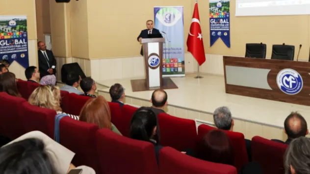 ERÜ'de 'Küresel Sürdürülebilirlik ve Kalkınma Kongresi' Düzenlendi