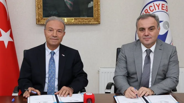 ERÜ ve Kızılay iş birliğiyle 'Kızılay Butik' açılıyor‬