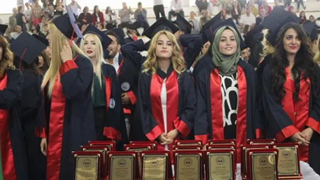 ERÜ BESYO 22. dönem öğrencileri mezun oldu