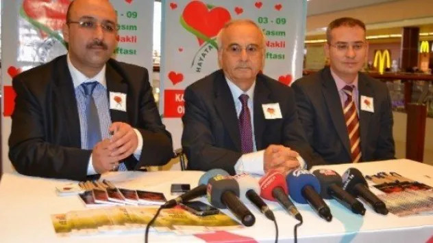 Erü Genel Cerrahi Ana Bilim Dalı Öğretim Üyesi Prof. Dr. Zeki Yılmaz: 