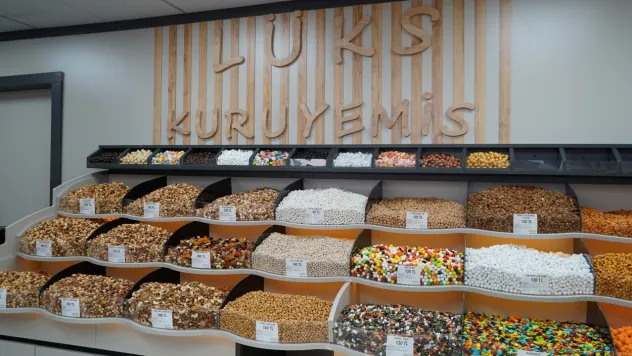 Esnaf Çakmak, 'Vatandaş kuruyemiş porsiyonunu küçülttü'