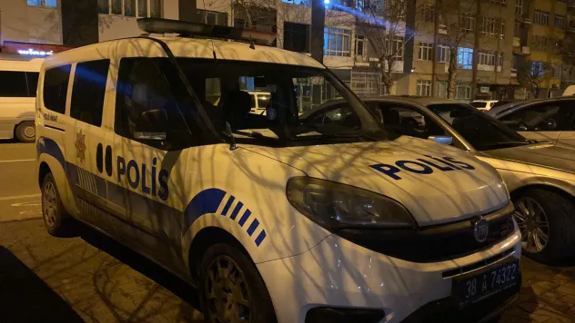 Evinin banyosunda yaşamını yitiren şahıs eşi tarafından bulundu