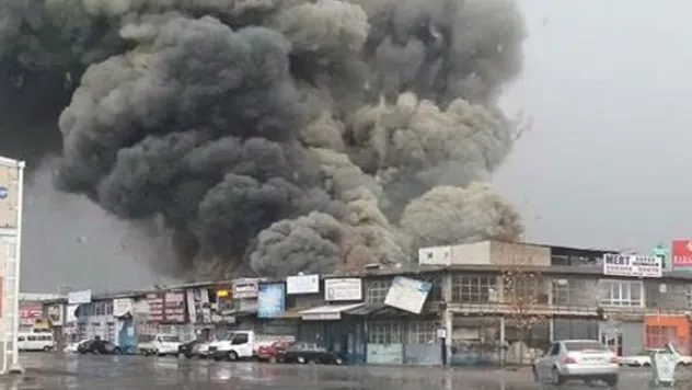 Tekstil fabrikasında yangın