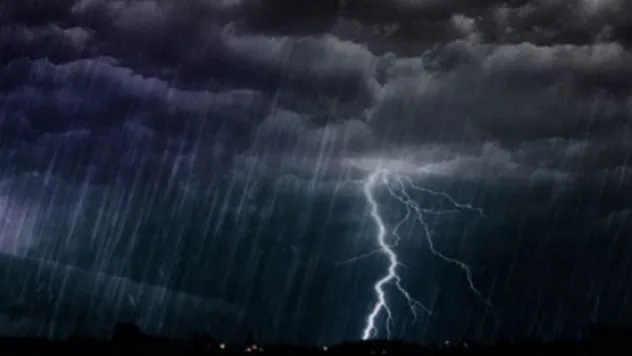 Fırtına Hayatı Olumsuz Etkiledi 