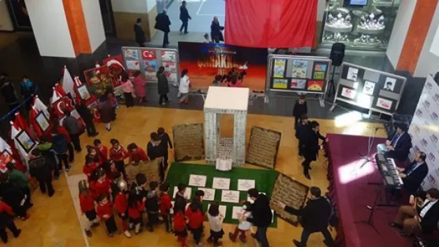 FORUM KAYSERİ 颼. YILINDA ÇANAKKALE ZAFERİ' SERGİSİNE EV SAHİPLİĞİ YAPIYOR