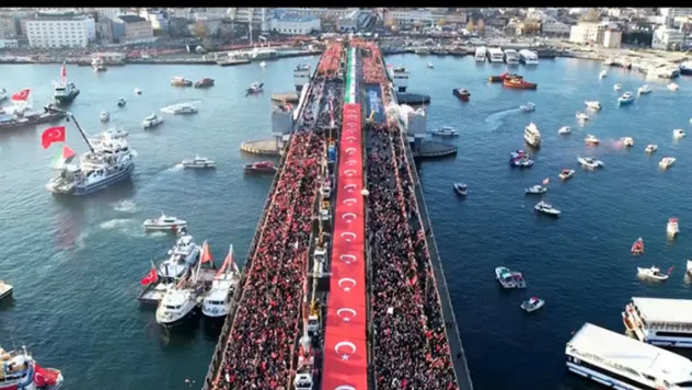 Galata'da Vicdanın Ayak Sesleri: 520 Bin Kişi Filistin İçin Yürüdü