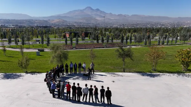 Geleceğin Teknolojileri Öğrencilerle Buluştu: Drone ve CBS Eğitimi