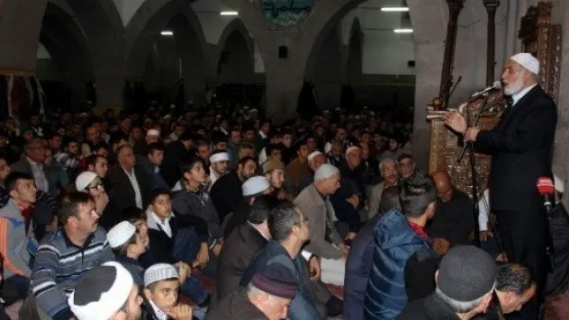 Gençler Sabah Namazında Buluştu 