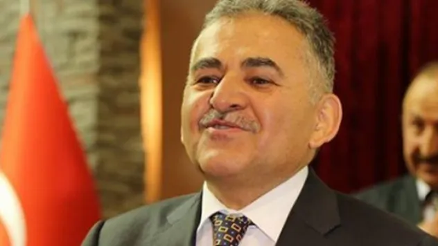 Gençlerimize özde yatırım ve hizmet