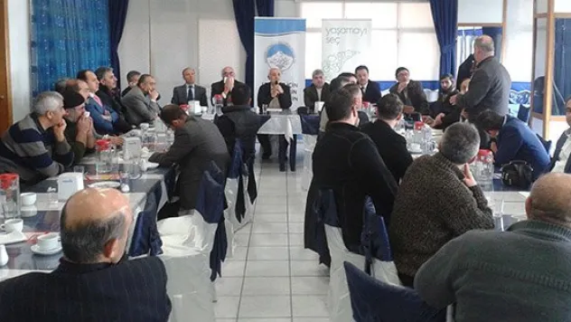 Gönüllü Kuruluşlar Doğu Türkistanlı muhacirleri ziyaret etti