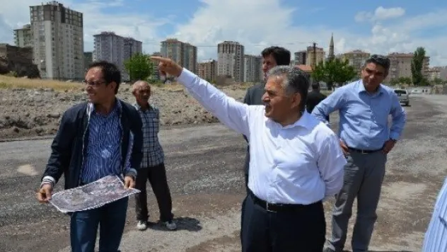 Gülük Ve Şehit Nazımbey Mahallelerine Yaya Yolu Ve Otopark Yapılacak 