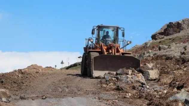 Güney aşağı ve güney yukarı yolu genişletildi