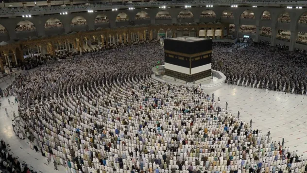 Hac ve Kurban Ay'ı Zilhicce'nin ON gününün önemi