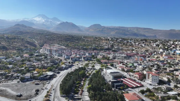 Hacılar hem kışa hem de 29 Ekim'e hazırlanıyor