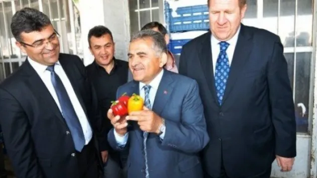 Hal Esnafından Başkan Büyükkılıç'a Destek 