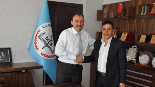 Hayırsever  Vahdi Orhan İle (zenginleştirilmiş Kütüphane  Protokolu İmzalandı 