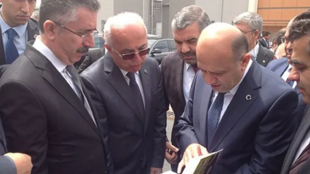 Hiçyılmaz, rekabet endeksi araştırması'nı Bakan Işık'a anlattı