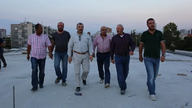 Hizmet için dağ taş demediler