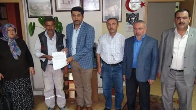 Hizmet-İş sendikasından anlamlı yardım