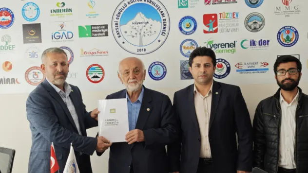 Hüda Par Yönetimi'nden Başkan Ahmet Taş'a 'Ailenin Korunması' kanun Teklifi Ziyareti