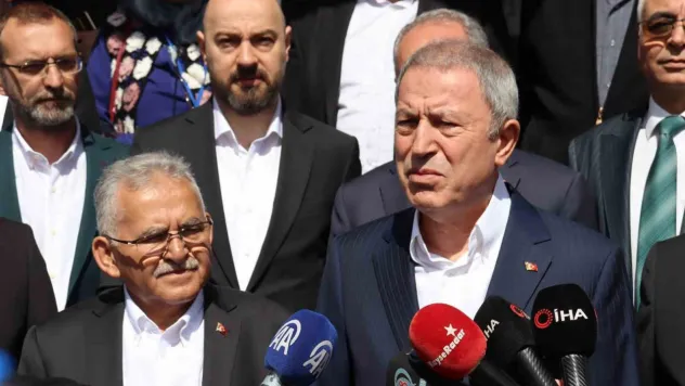 Hulusi Akar: 'Sandıktan çıkan karara herkes saygı duyacak'