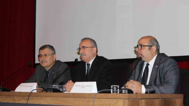Türk Dilinin Zenginlikleri panelde konuşuldu